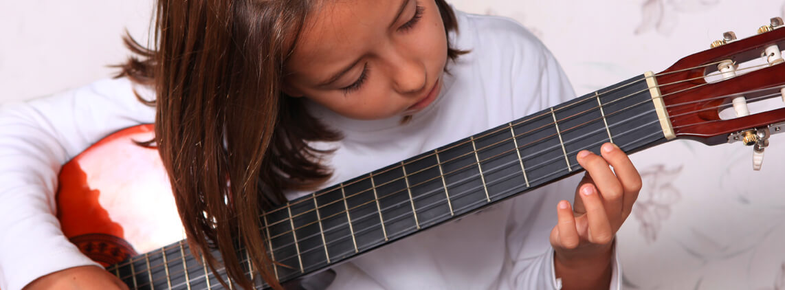 Curso de Guitarra Clásica para niños de 6 años